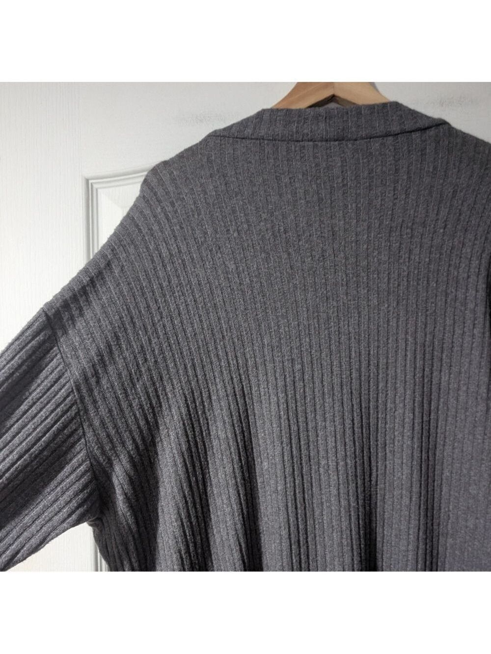 Everyday Sunday | Ribbed Knit Long Cardigan In Grey - Picture 10 of 11